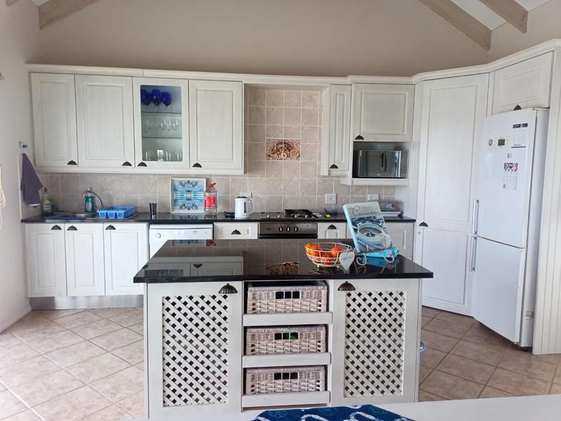 3 Bedroom Property for Sale in Franskraal Western Cape